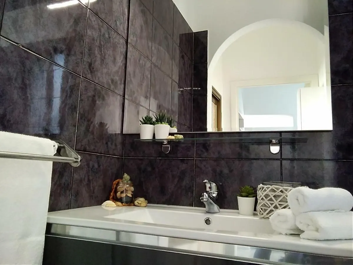 Apartament Casa Romans, Via Della Palma, 63 Katania Włochy