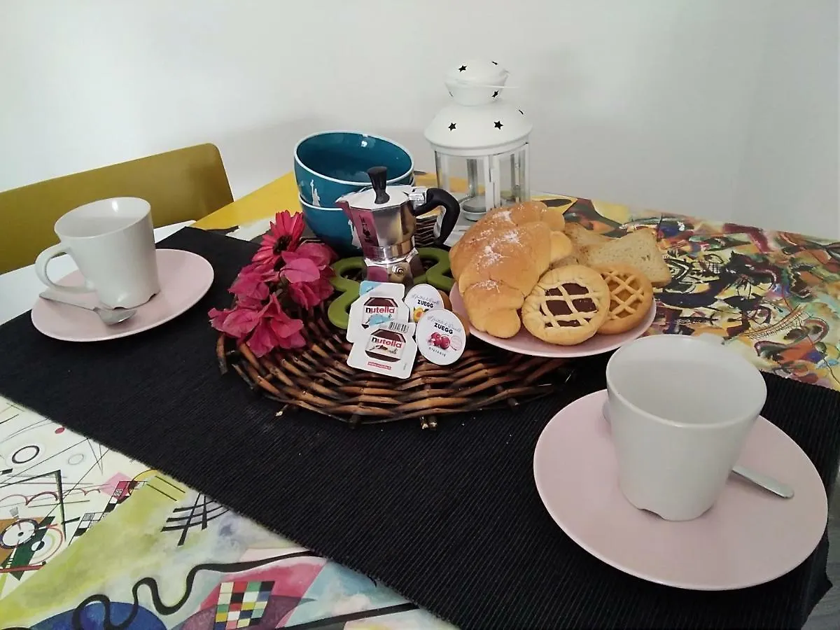 Apartament Casa Romans, Via Della Palma, 63 Katania