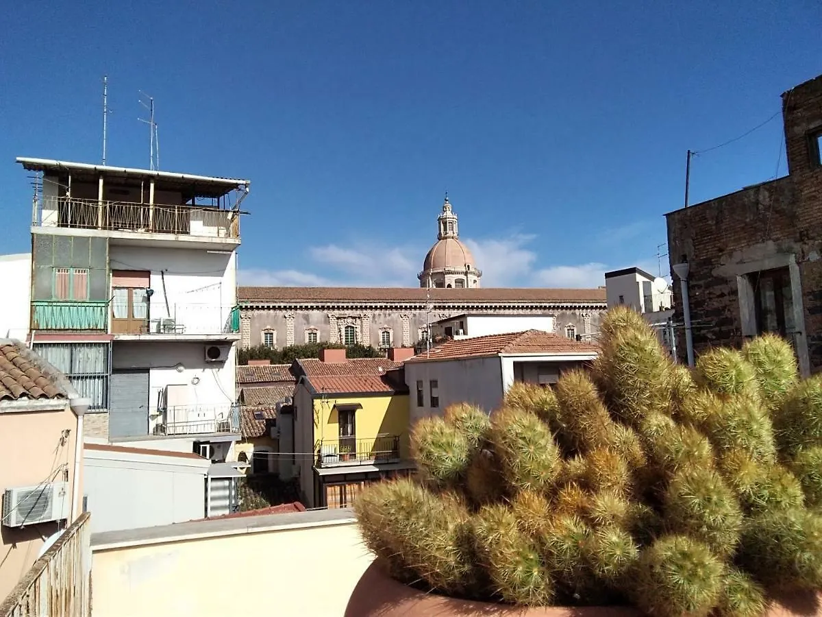Apartament Casa Romans, Via Della Palma, 63 Katania